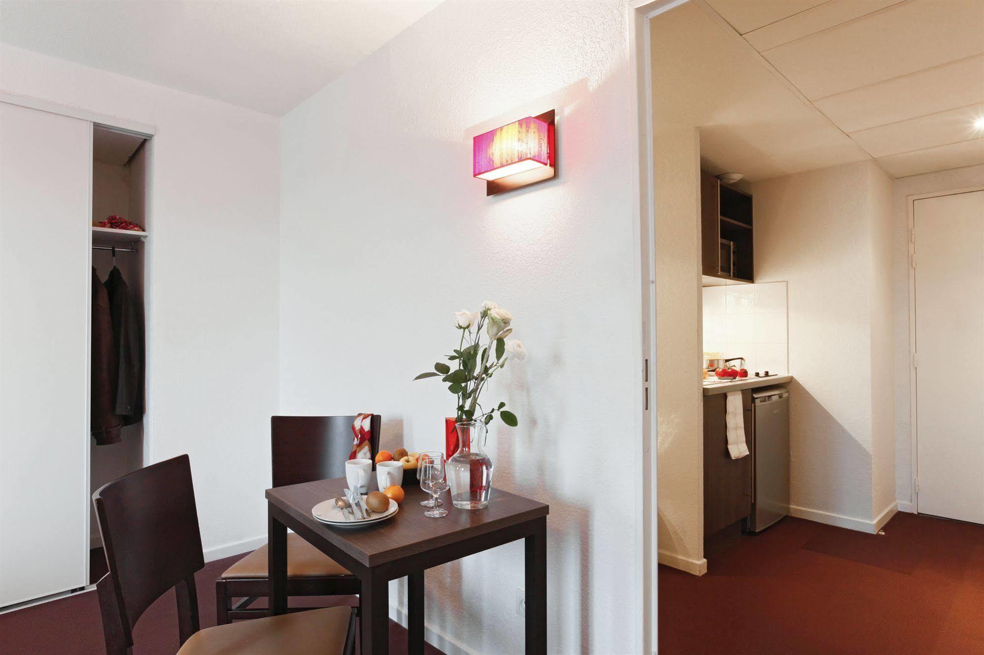 Aparthotel Adagio Access Marseille Saint Charles Ngoại thất bức ảnh